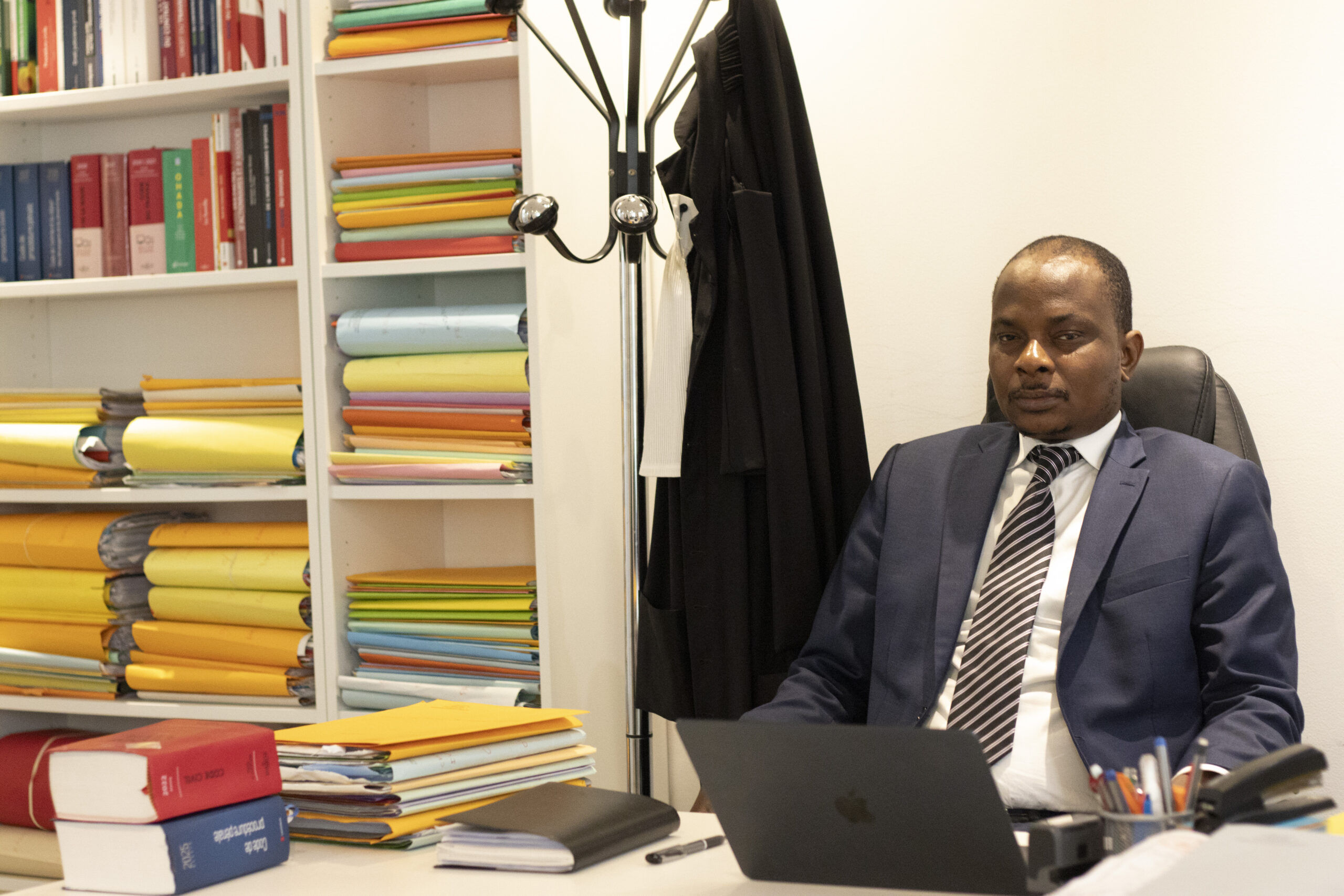 maitre-ernest-akuesson-avocat-barreau-paris-1